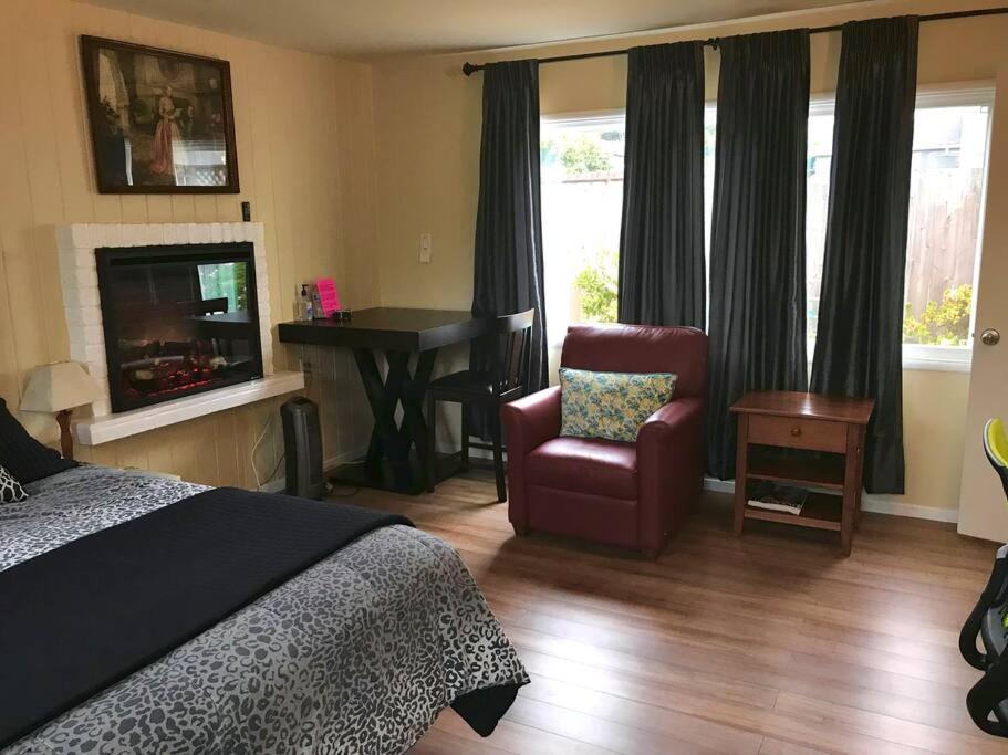 2 Bedroom House Or Private Near Sf, Sfsu And Sfo Apartment *